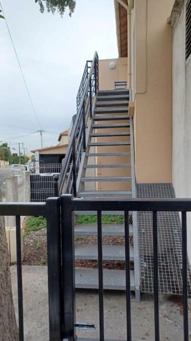 T2 Refait A Neuf Calme Et Agreable Lägenhet Narbonne Exteriör bild